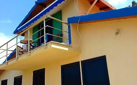 Ramo'S Spectacular 2-Story Holiday Home With Radhime Views
